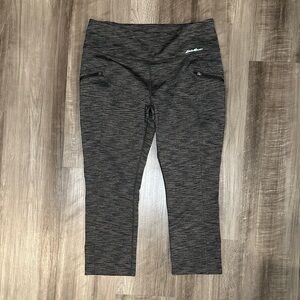 Eddie Bauer Cropped Heather Leggings - Medium